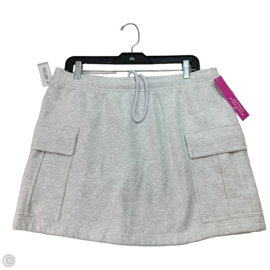 Skirt Mini & Short By Aritzia In Grey, Size: L