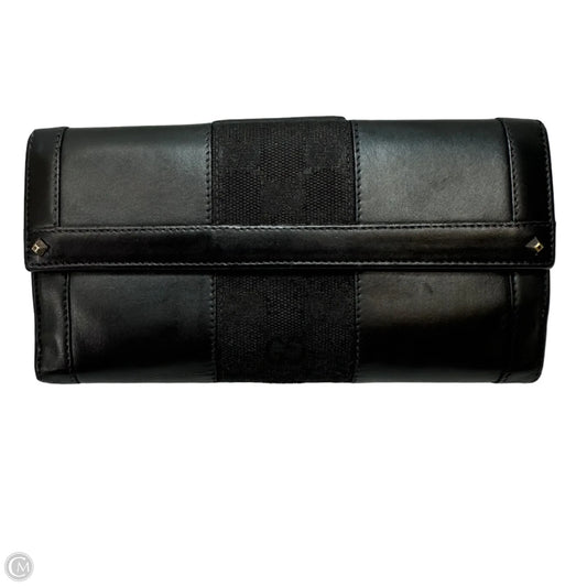 Wallet Luxury Designer By Gucci, Size: Medium