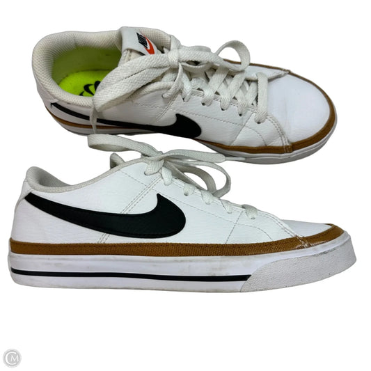 Shoes Sneakers By Nike In White, Size: 7.5