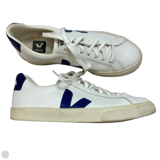 Shoes Athletic By Veja In White, Size: 7