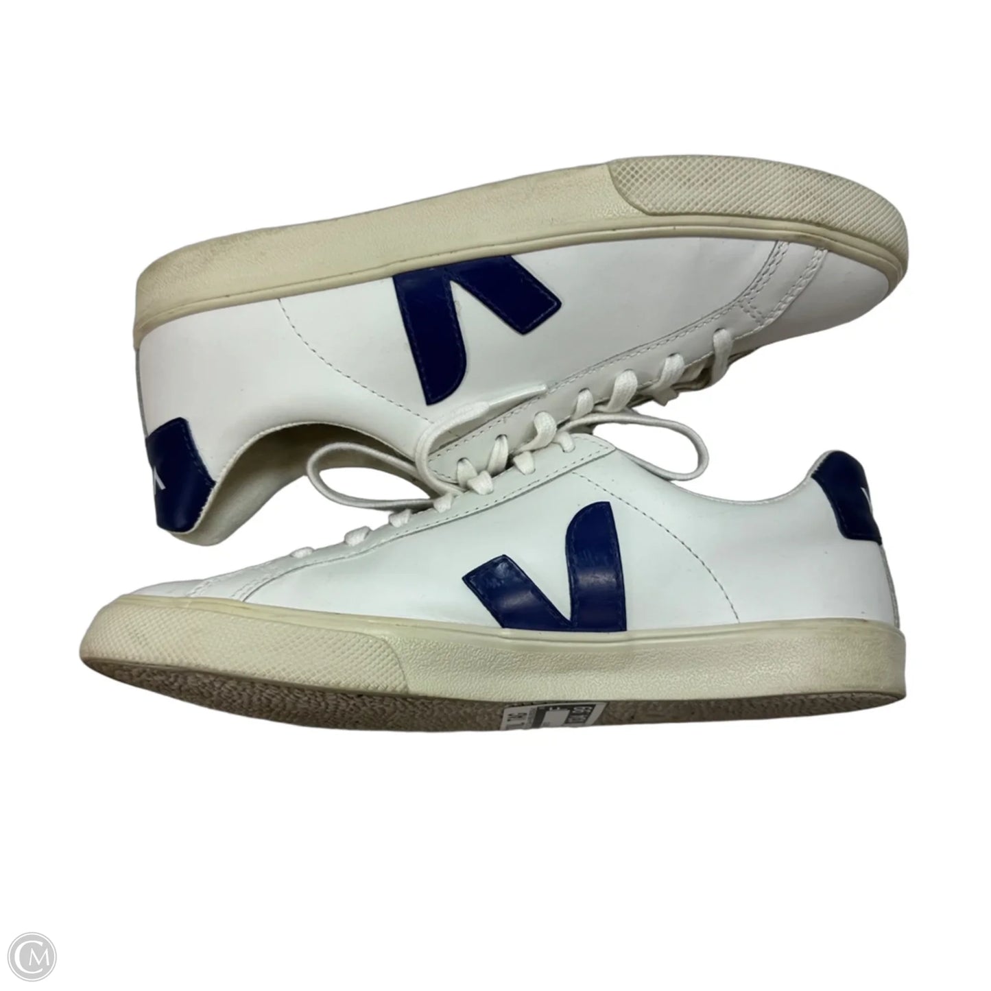 Shoes Athletic By Veja In White, Size: 7