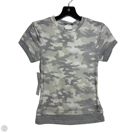 Top Short Sleeve By Princess Polly In Camouflage Print, Size: Xs