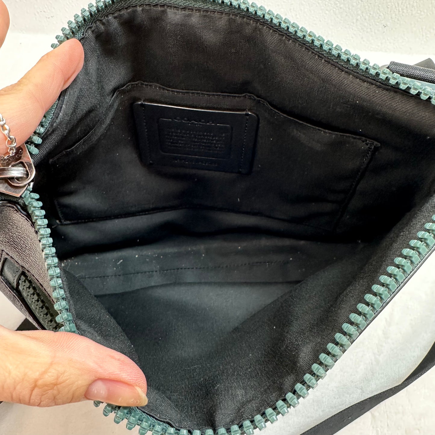 Carrier Zip Crossbody bag Handbag Designer By Coach, Size: Medium