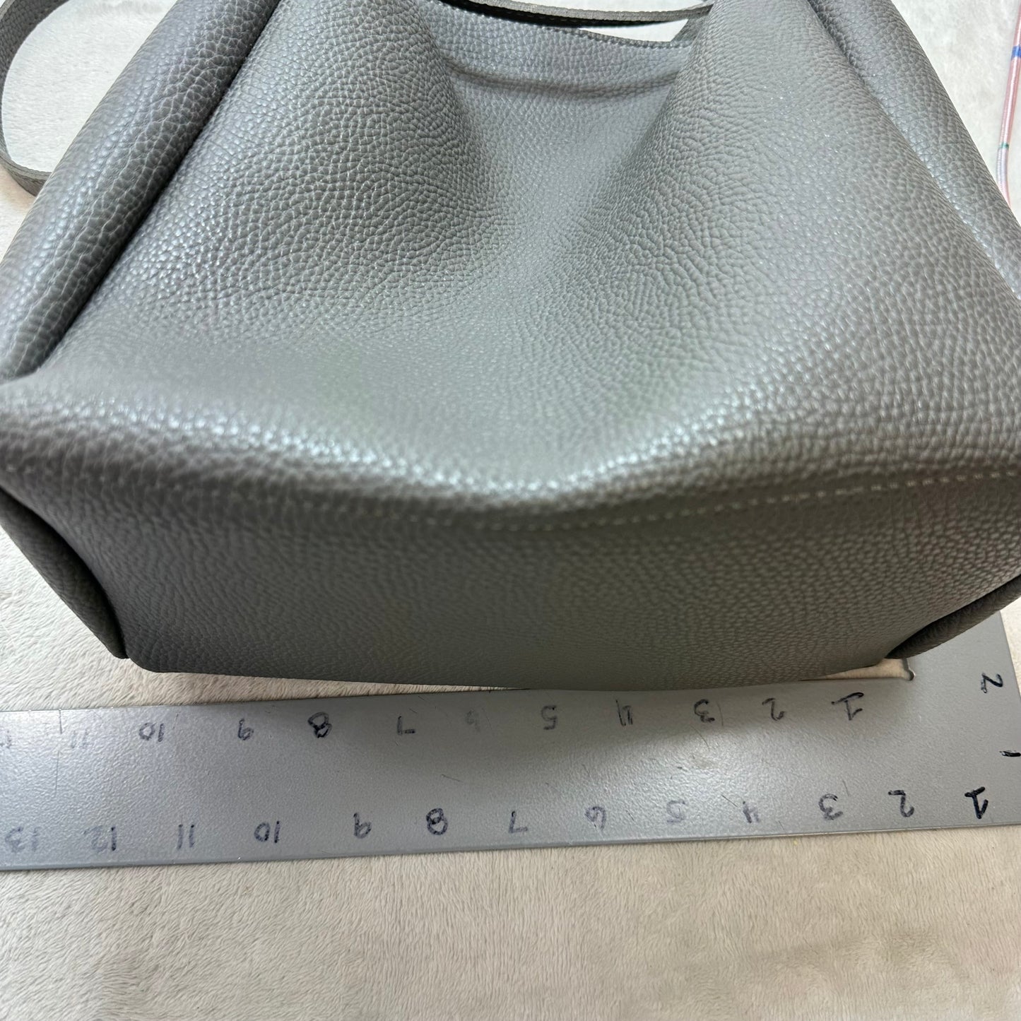 Bucket bag Tote By Katie Loxton, Size: Medium