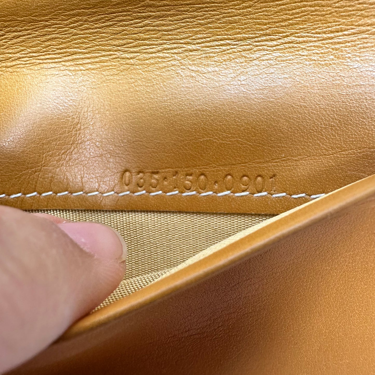 Wallet Luxury Designer By Gucci, Size: small