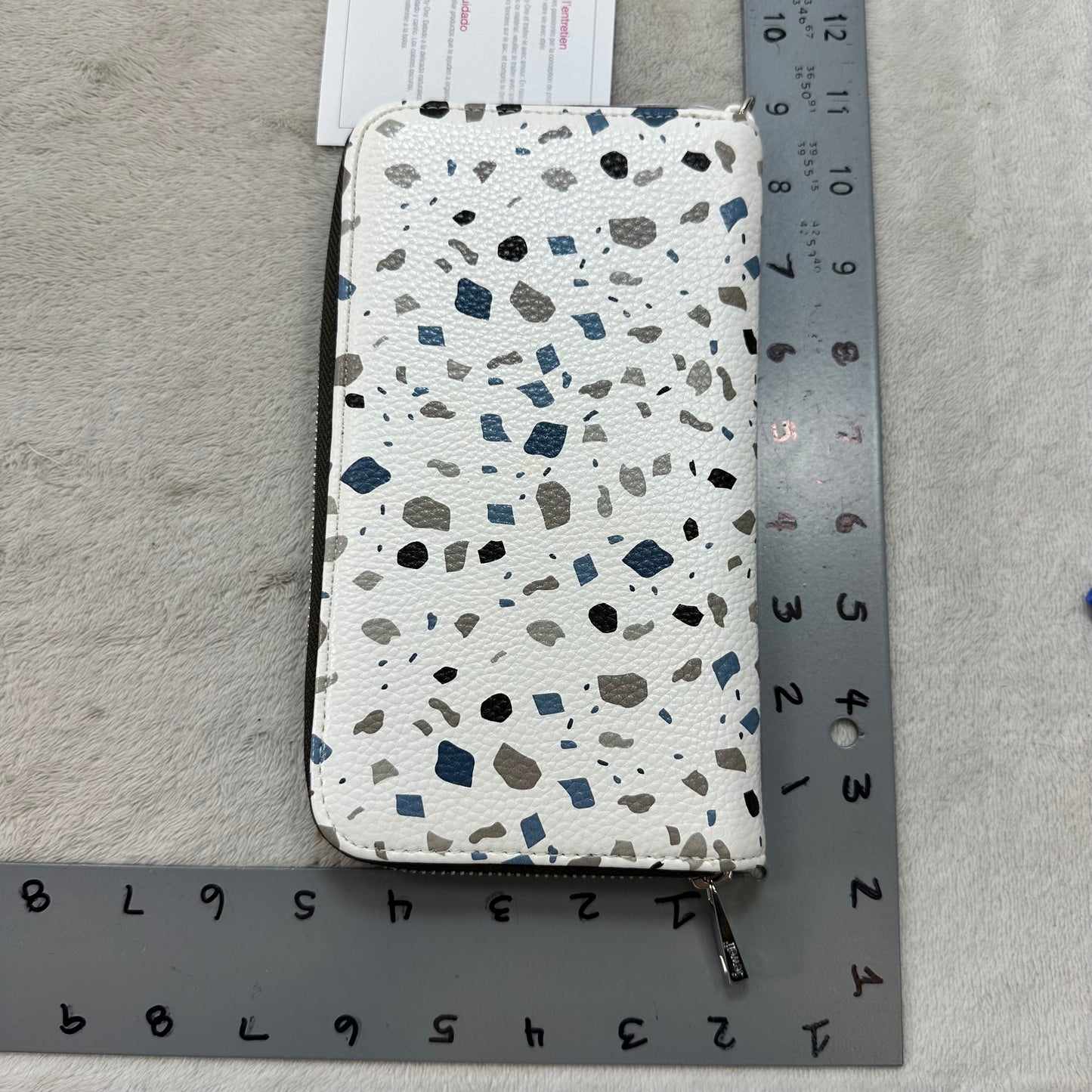 Wallet By Thirty One, Size: Small