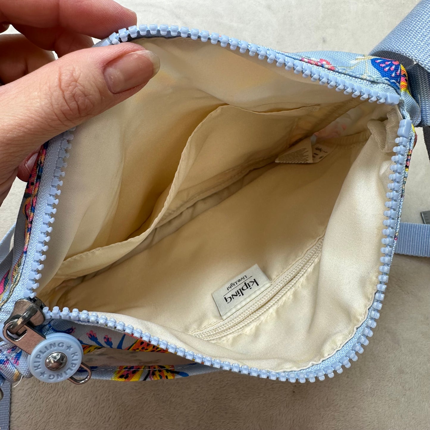 Crossbody By Kipling, Size: Small