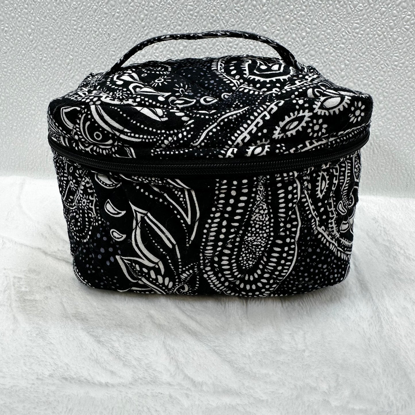 Makeup Bag By Vera Bradley O, Size: 02 Piece