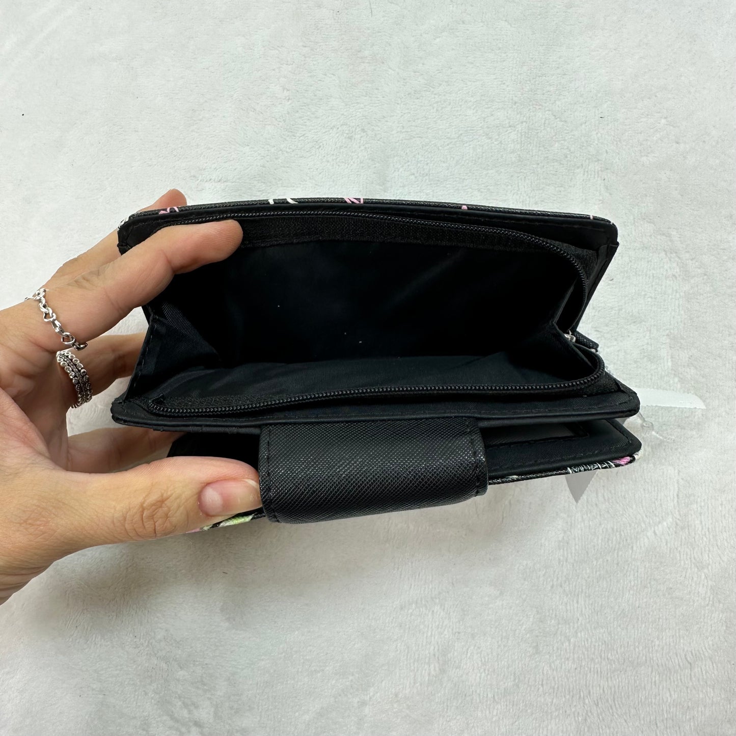 Paris Wallet By Tahari, Size: Small