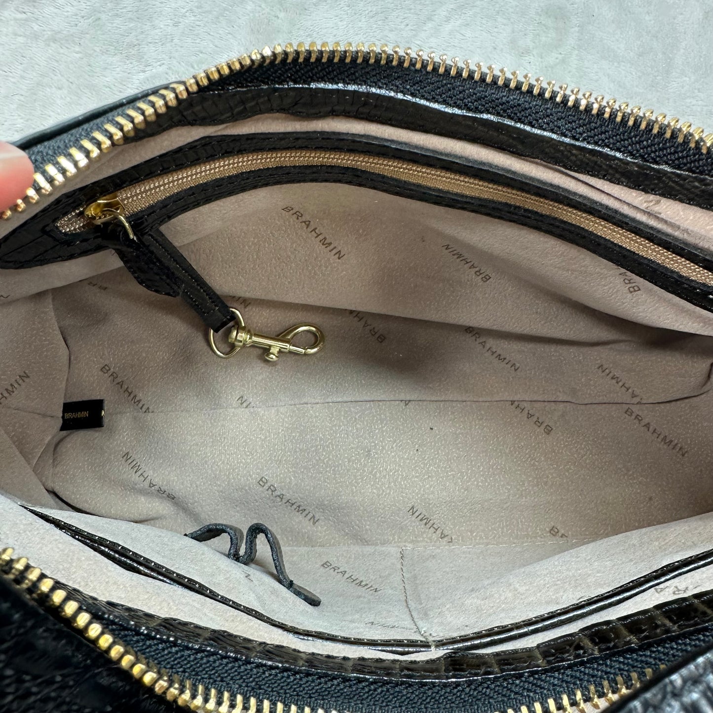 Handbag Designer By Brahmin, Size: Small