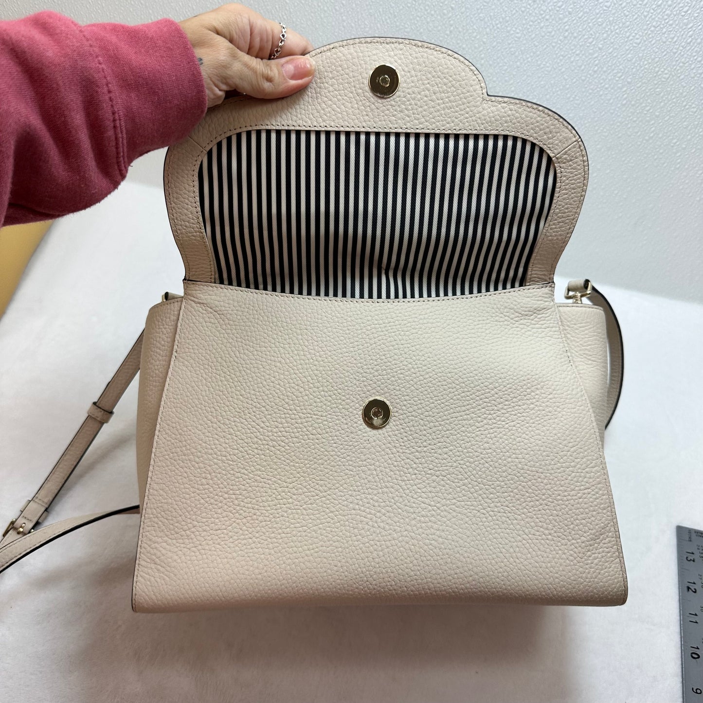 Handbag Designer By Kate Spade, Size: Medium