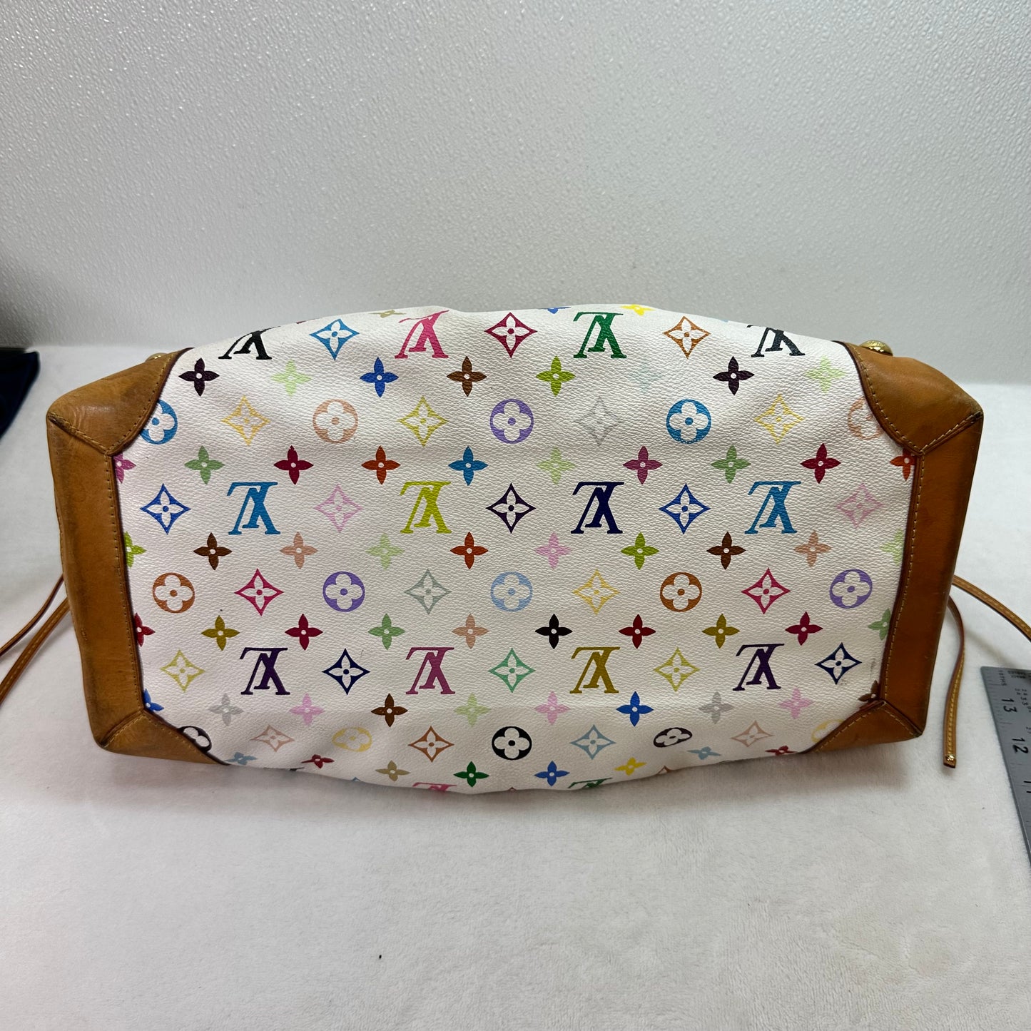 Handbag Luxury Designer By Louis Vuitton, Size: Large