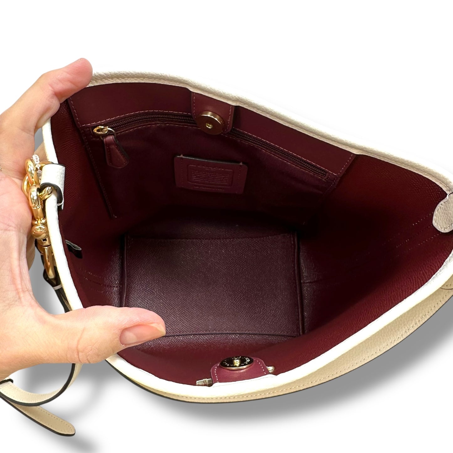 City bucket bag Handbag Designer By Coach, Size: Small