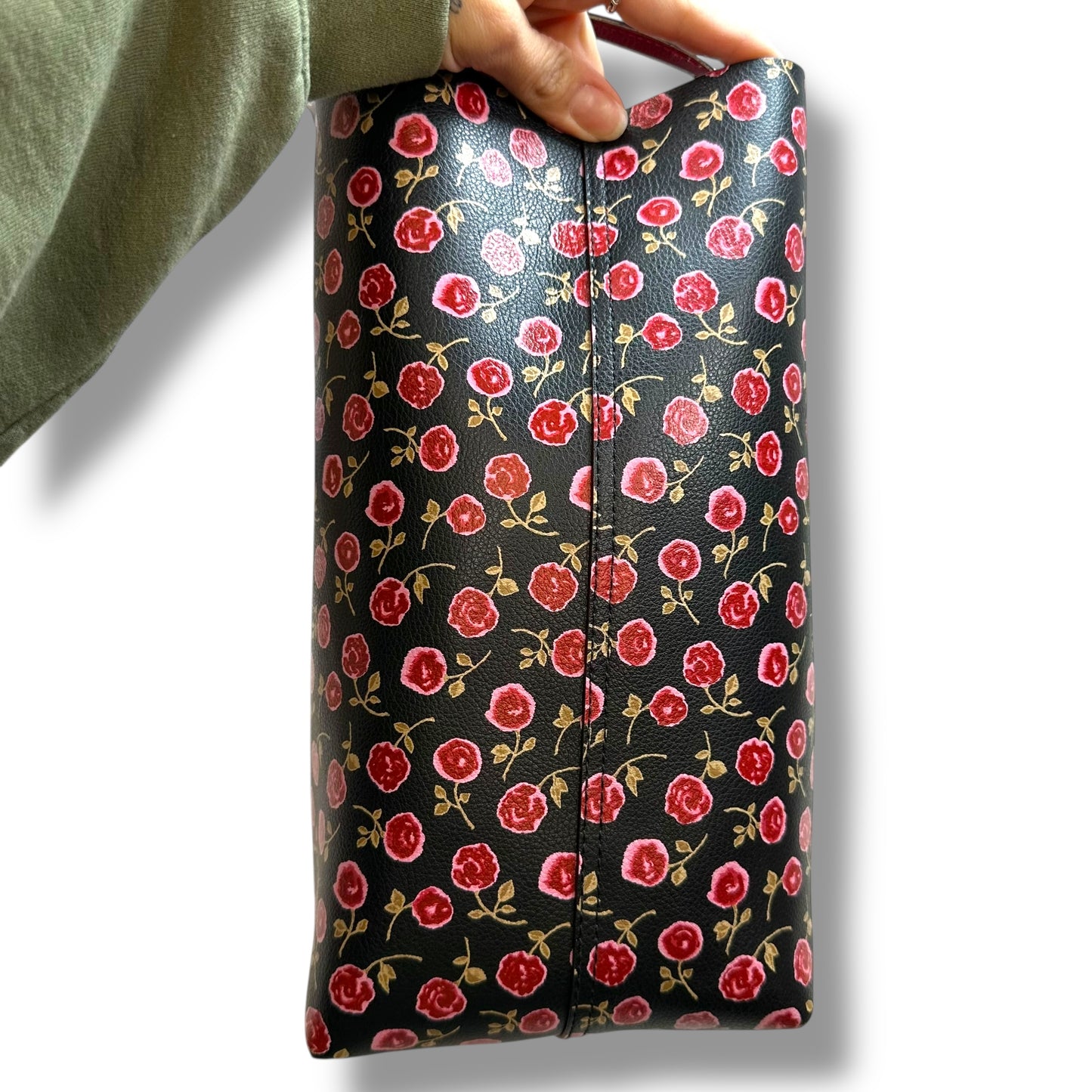 Tote & wristlet Designer By Kate Spade, Size: Medium