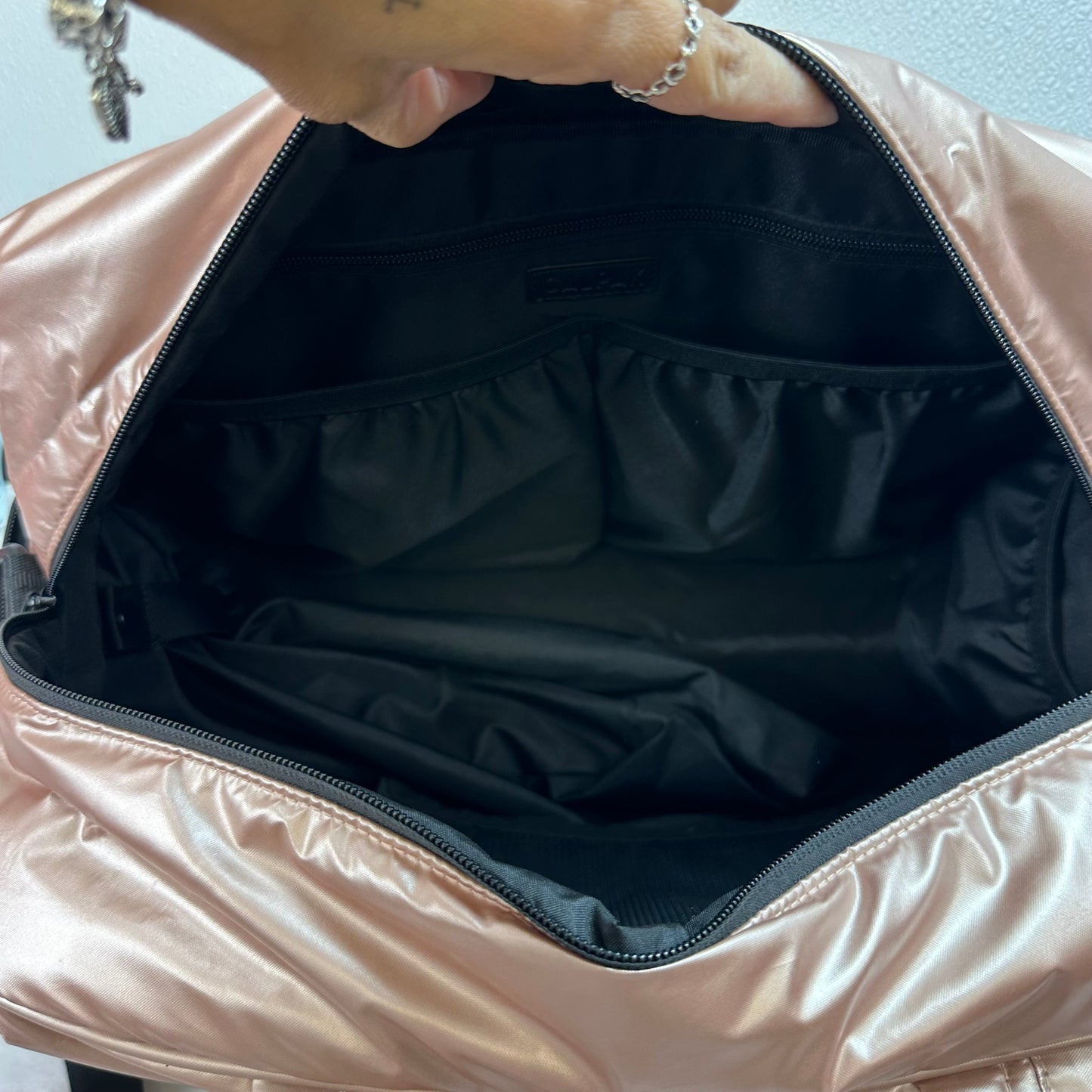 TRAVEL TOTE & keychain By CALPAK, Size: Large