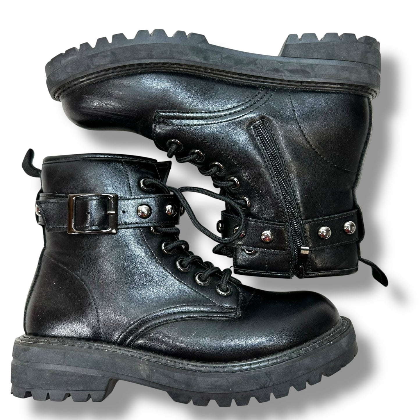 Boots Ankle Flats By Cushionaire In Black, Size: 7.5
