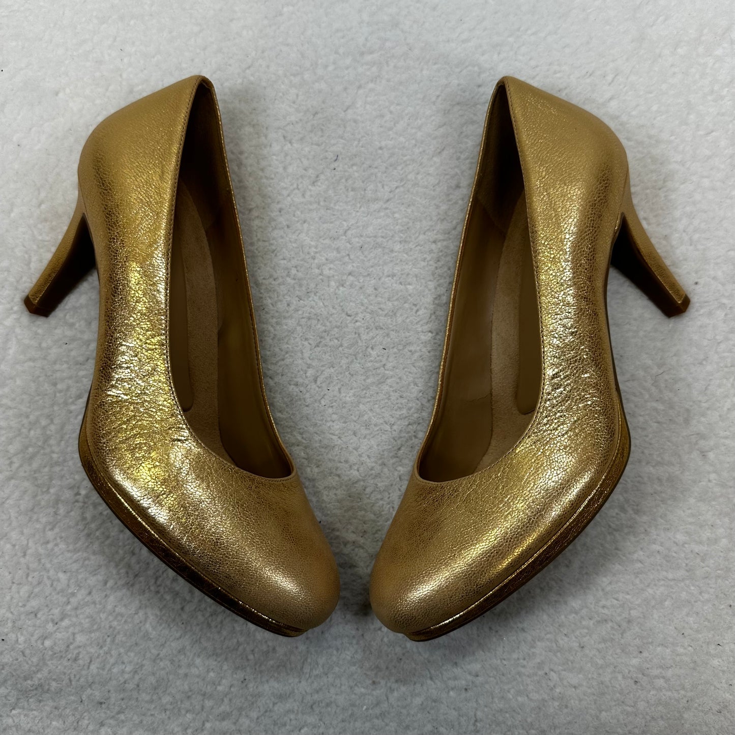 Shoes Heels Block By Naturalizer In Gold, Size: 9.5