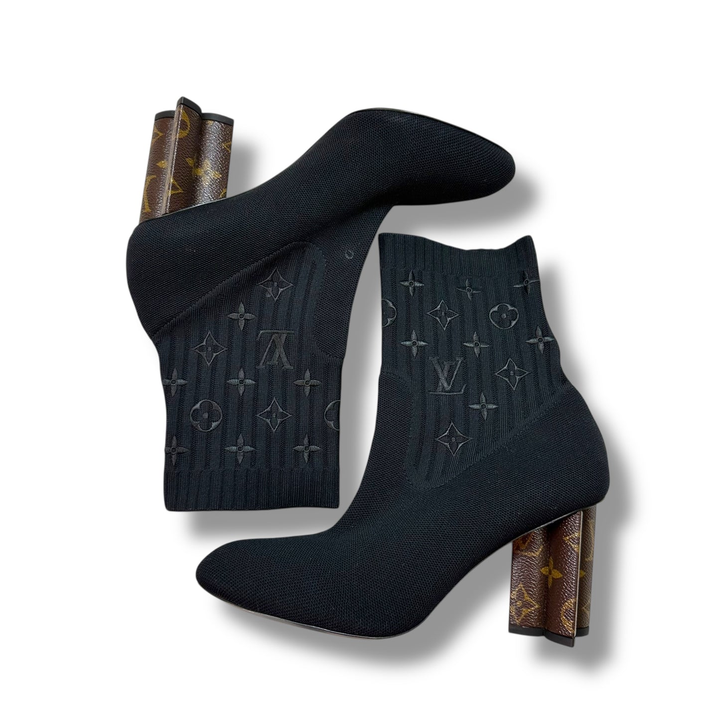 Silhouette Ankle Boots Luxury Designer By Louis Vuitton In Black, Size: 39/8