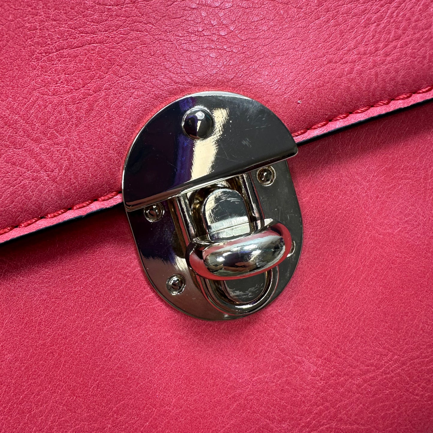 Handbag By Clothes Mentor, Size: Medium