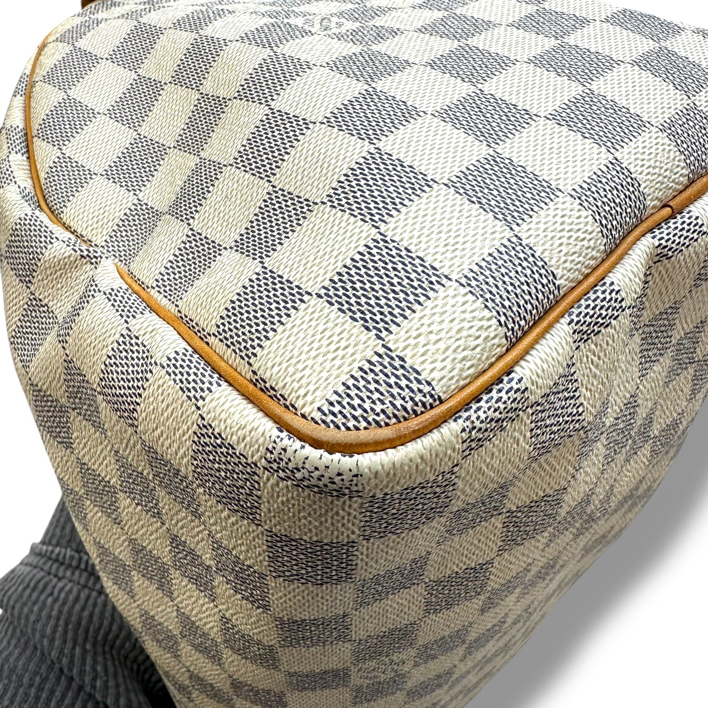 Speedy 35 Handbag Luxury Designer By Louis Vuitton, Size: Large