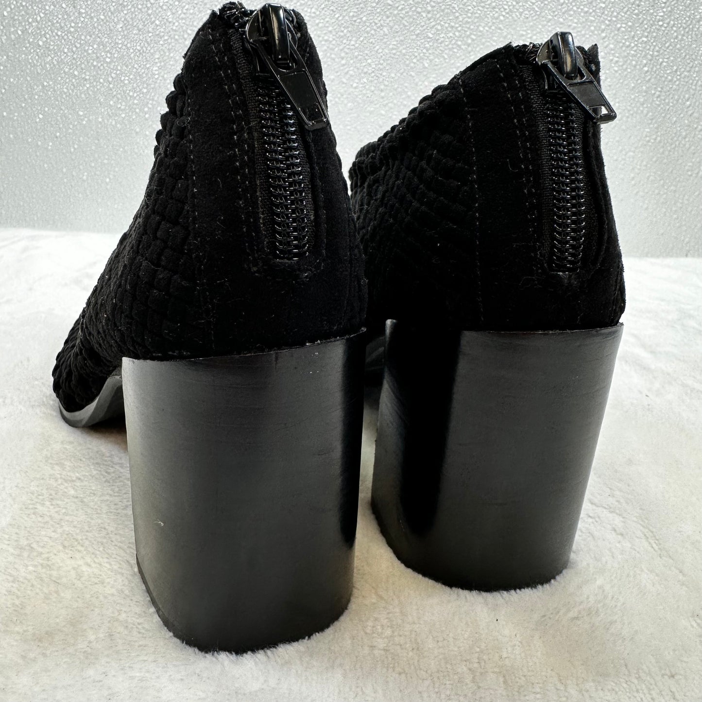 Shoes Heels Block By Jeffery Campbell In Black size 8