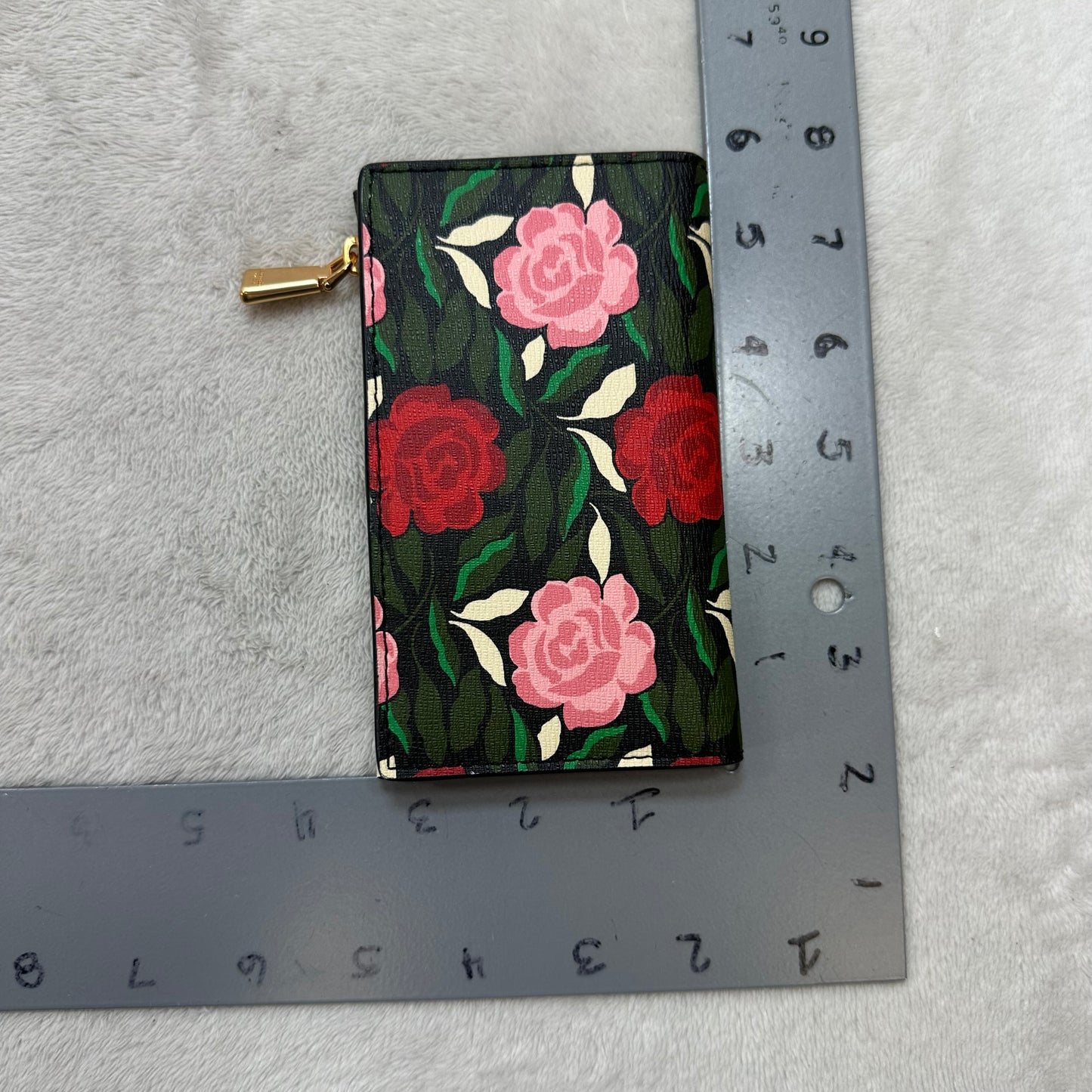 Coin Purse Designer By Kate Spade, Size: Small