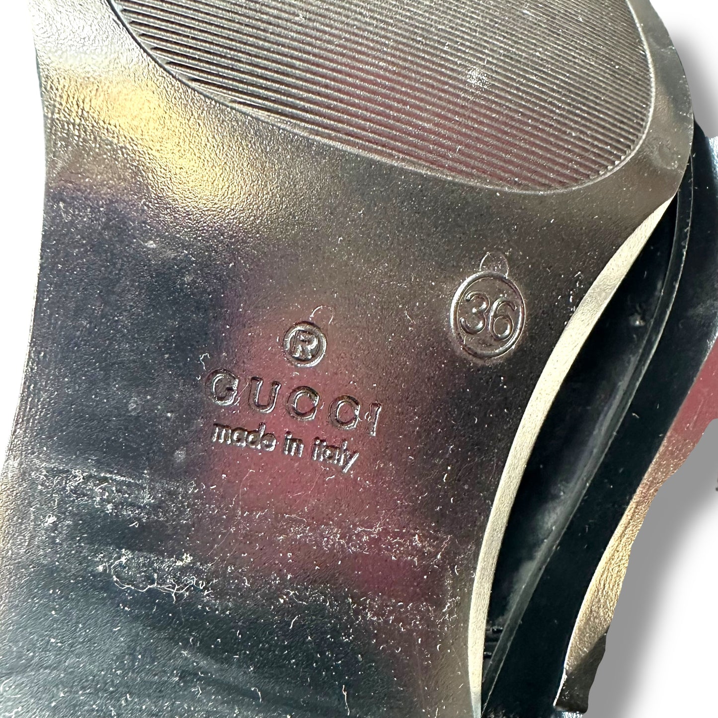 Boots Luxury Designer By Gucci In Black sz 36