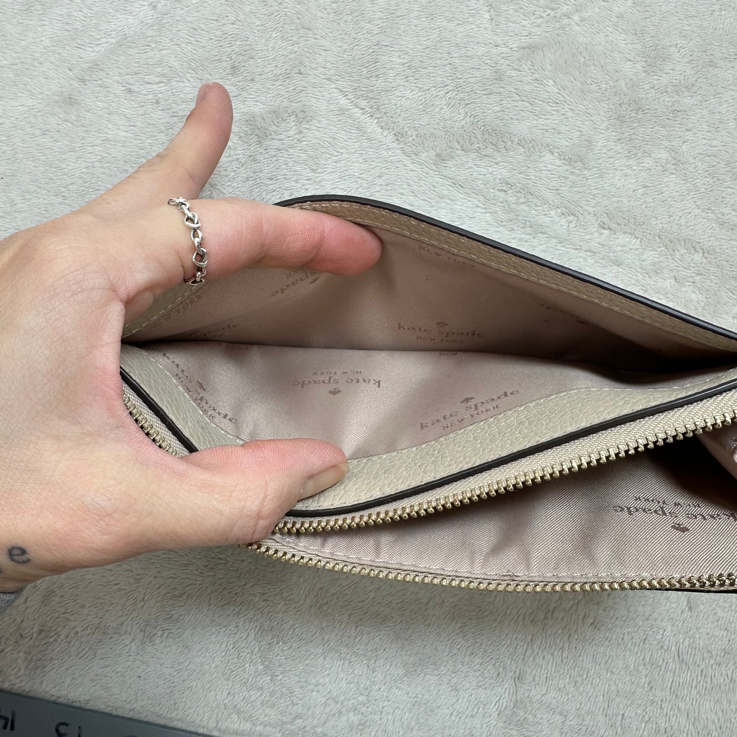 Wristlet Designer By Kate Spade, Size: Small