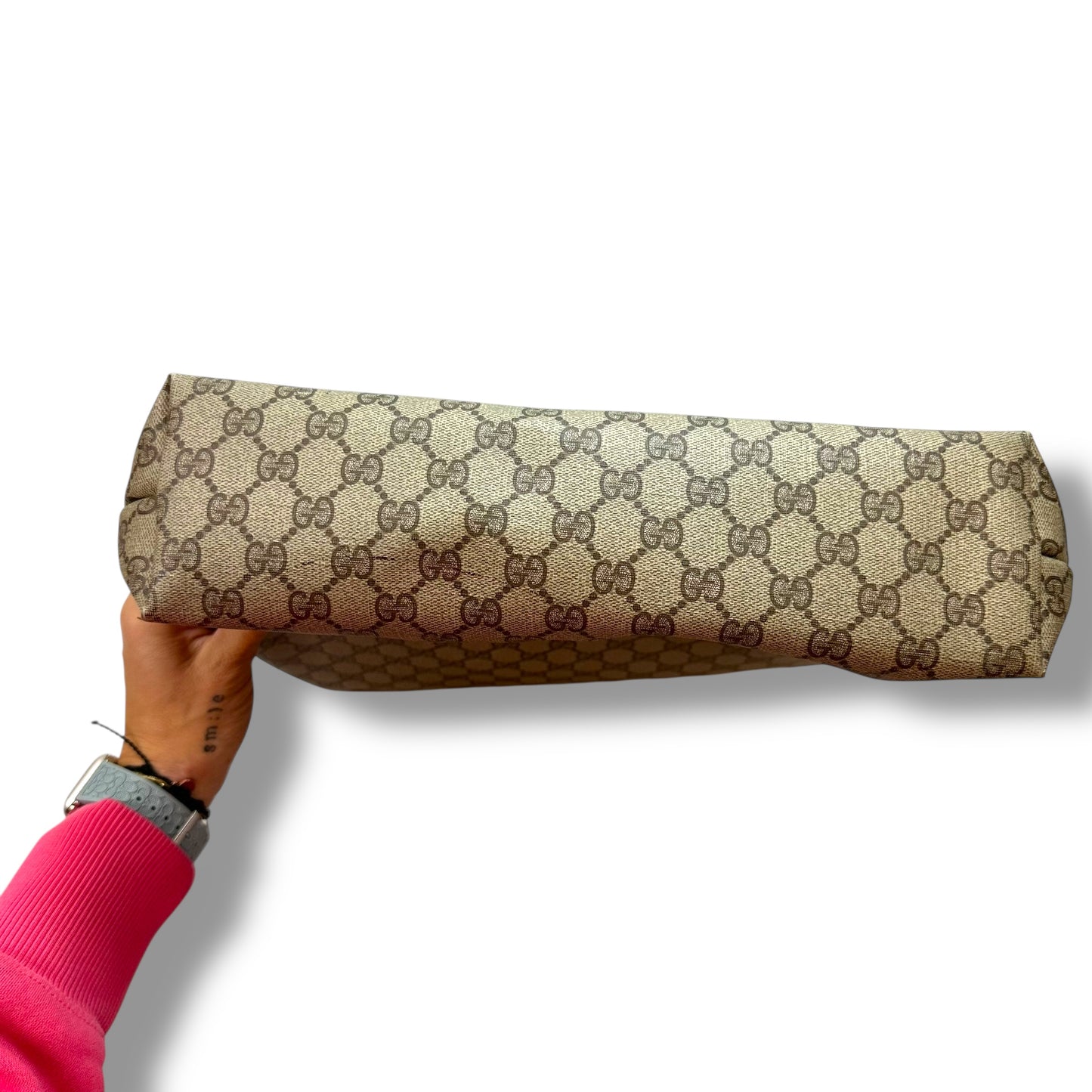 Handbag Luxury Designer By Gucci, Size: Medium