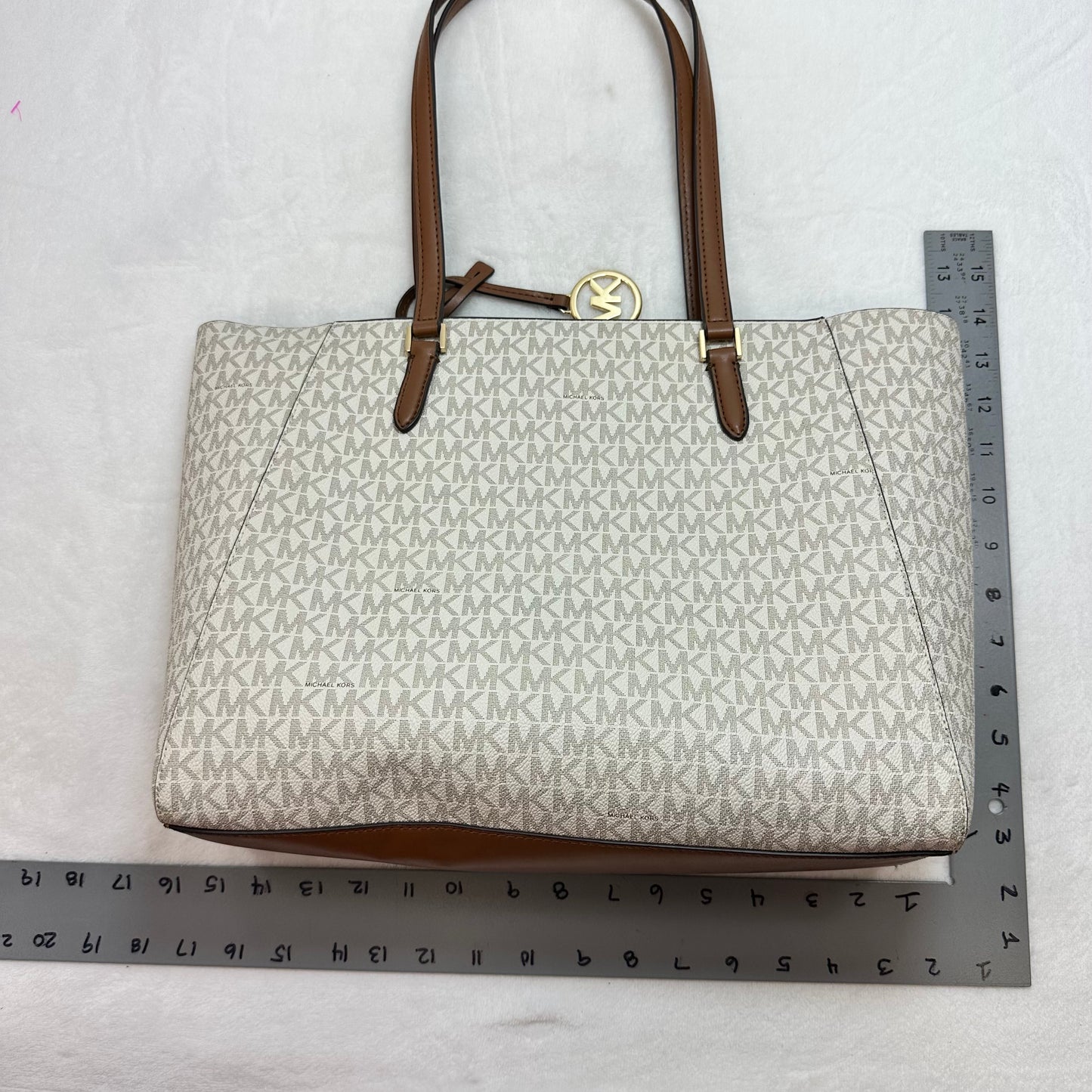 Handbag Designer By Michael Kors, Size: Large