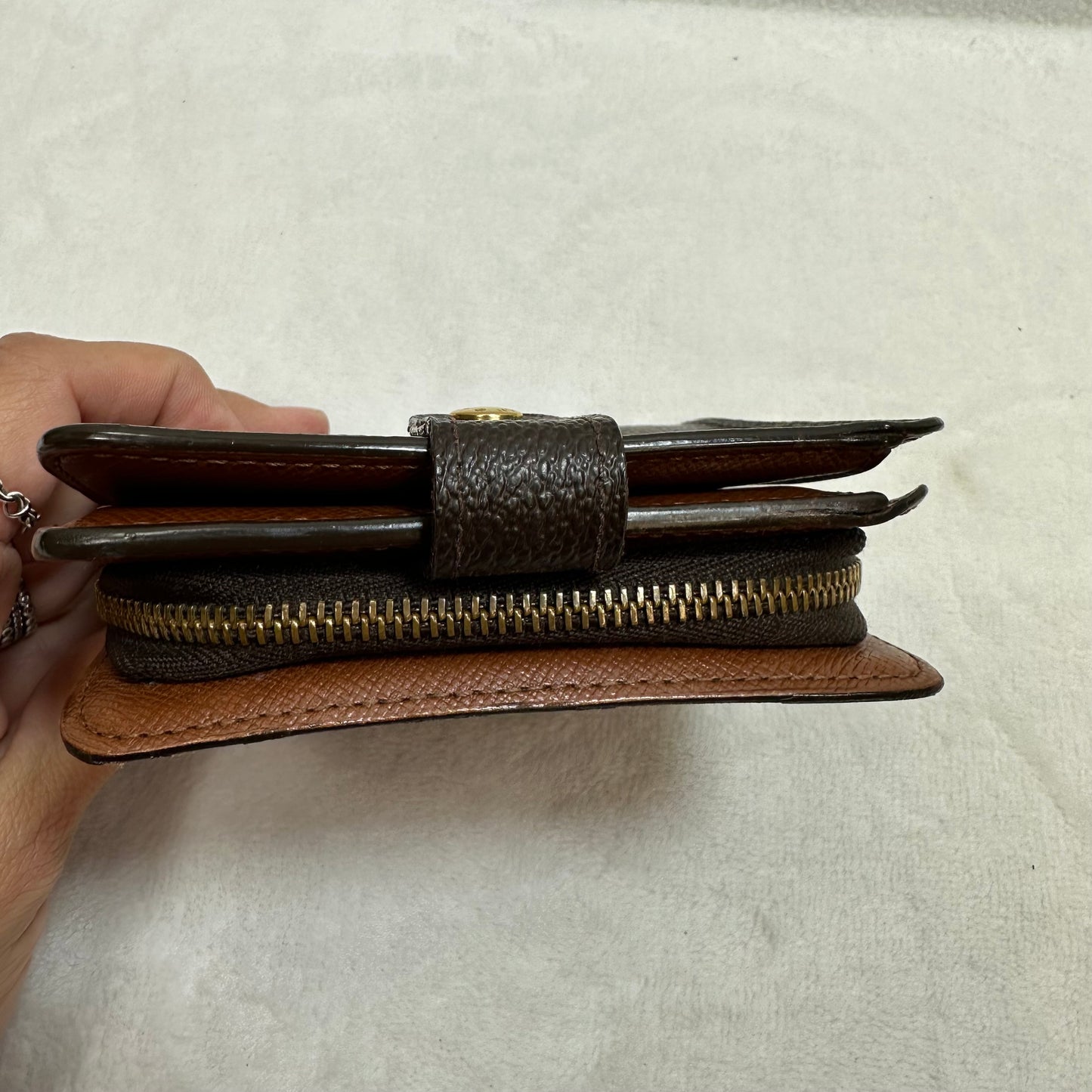 Wallet Luxury Designer By Louis Vuitton, Size: Small