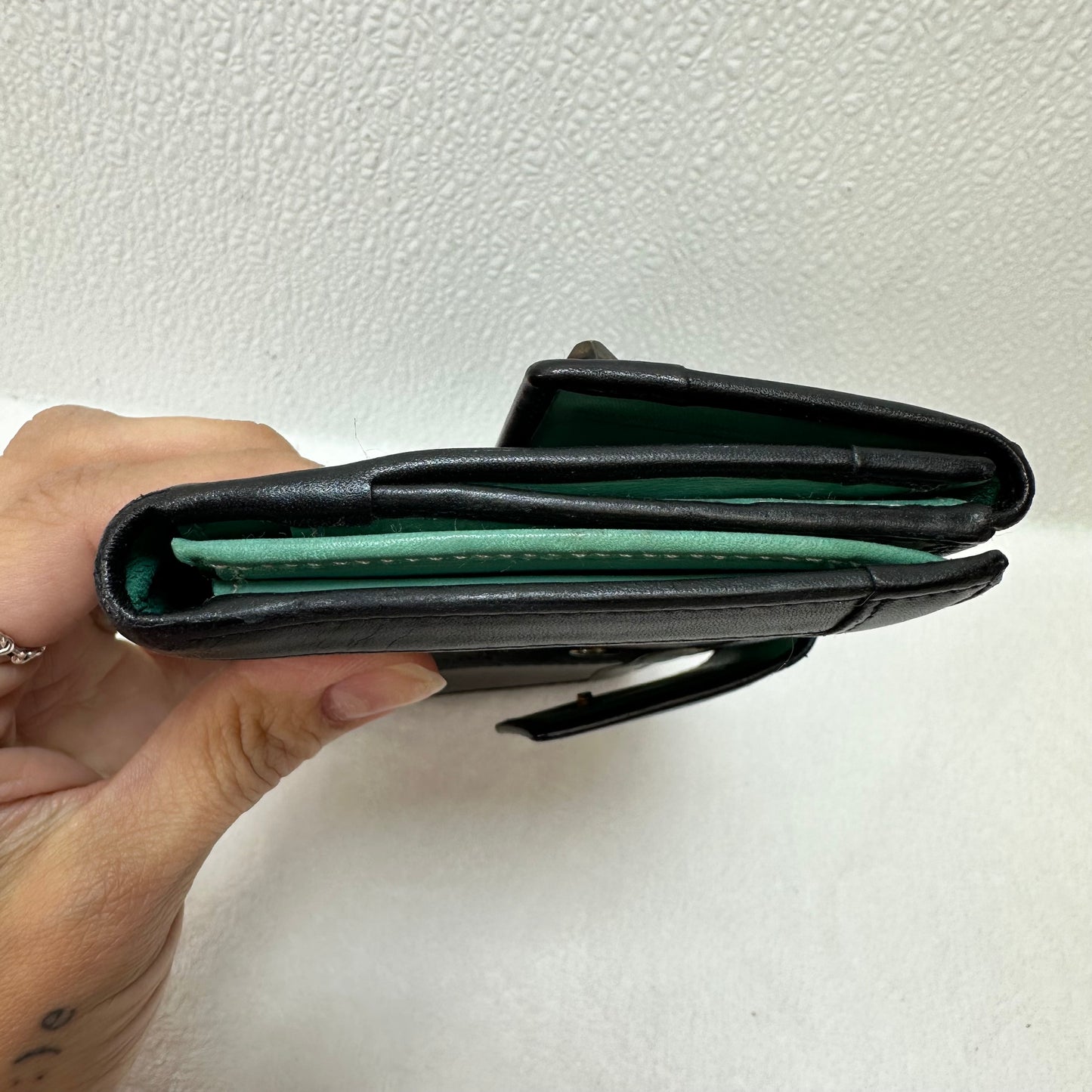 Wallet Luxury Designer By Gucci, Size: Medium
