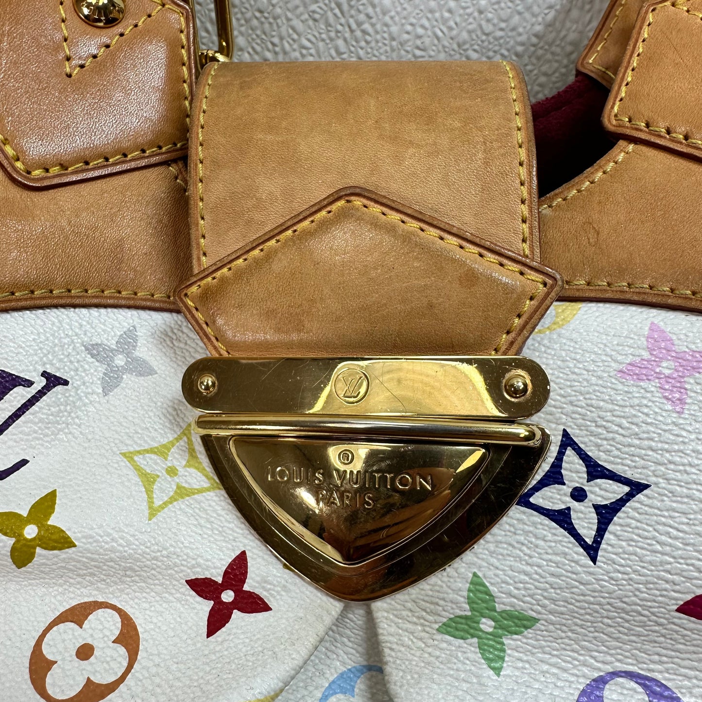 Handbag Luxury Designer By Louis Vuitton, Size: Large