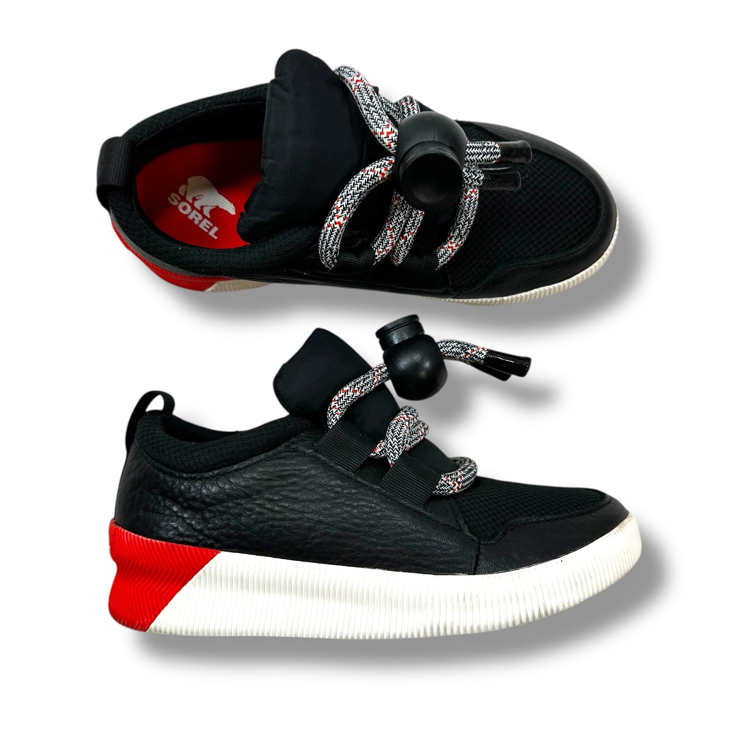 Shoes Sneakers By Sorel In Black, Size: 5.5