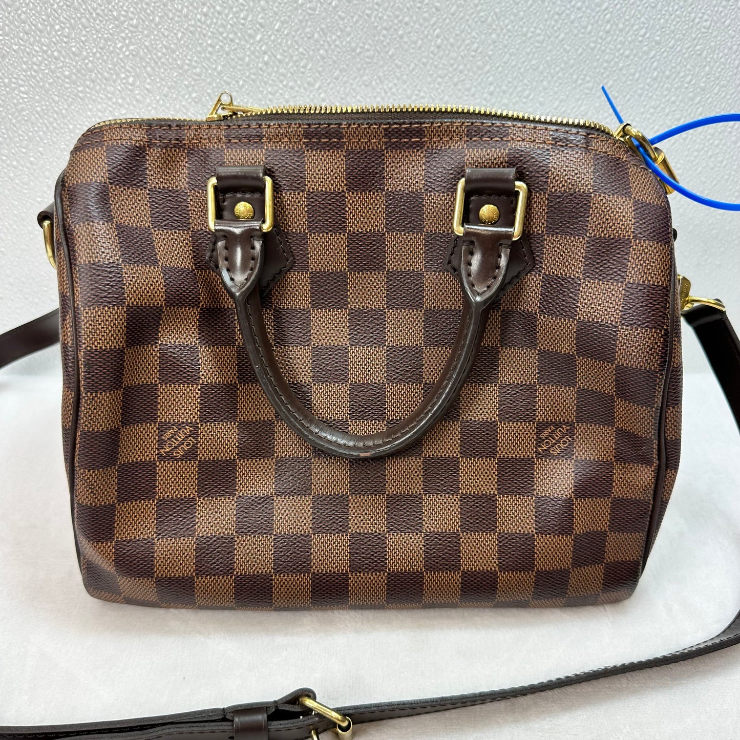 Speedy Bandoulière 25 in Damier Ebene canvas Crossbody Luxury Designer By Louis Vuitton, Size: Small
