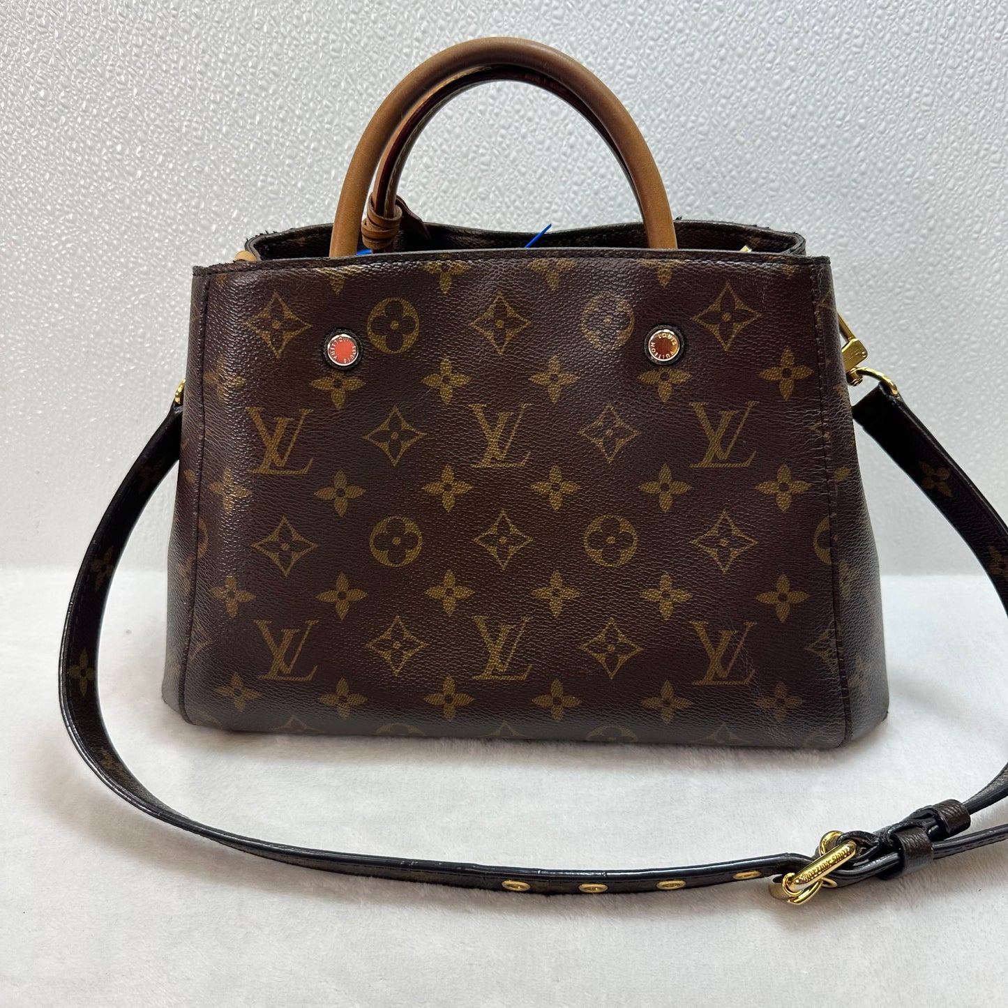 MONTAIGNE Handbag Luxury Designer By Louis Vuitton, Size: Medium