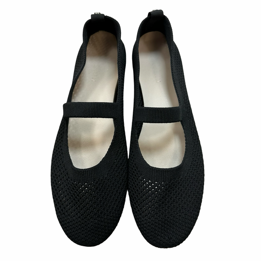 Shoes Flats By Cmf In Black, Size: 8