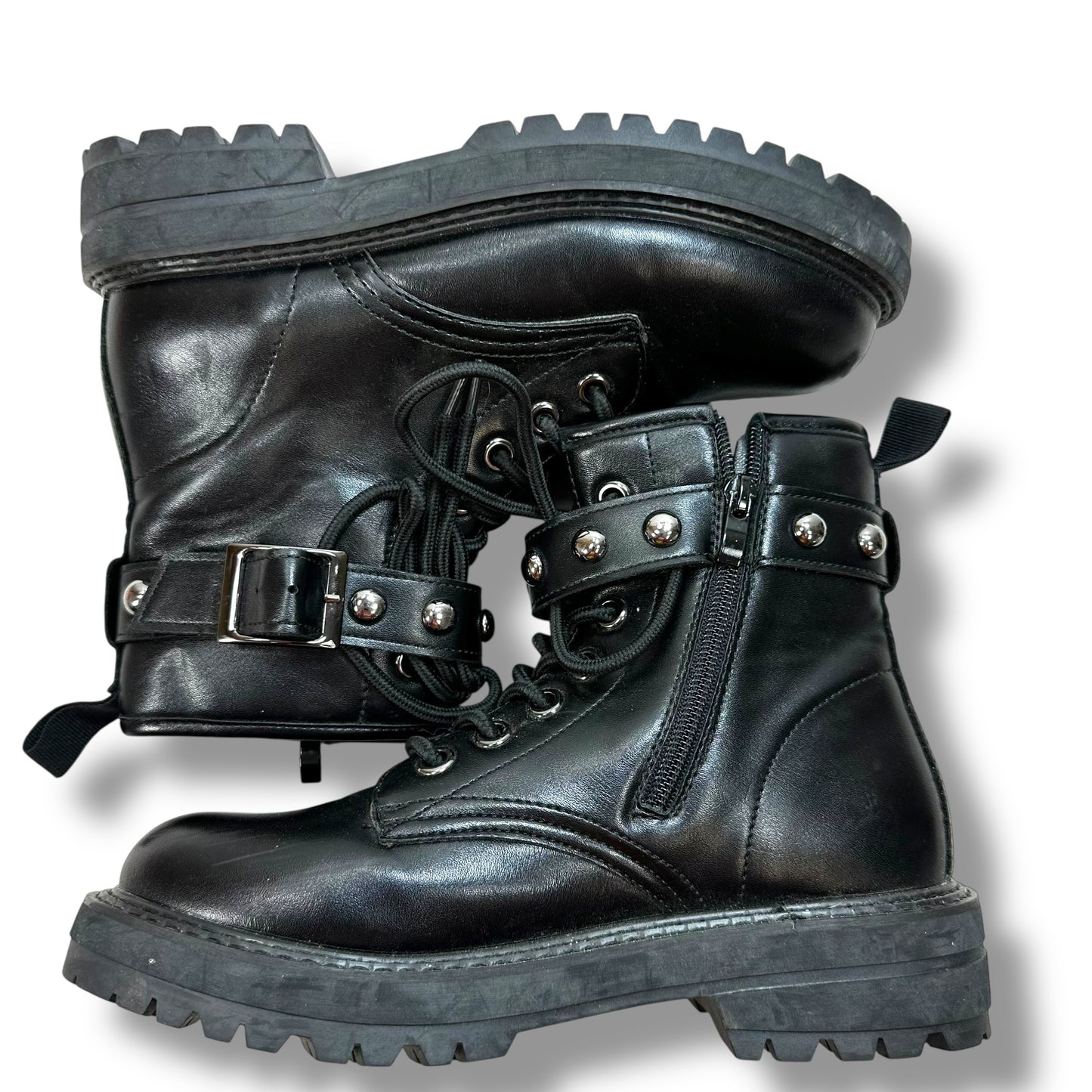 Boots Ankle Flats By Cushionaire In Black, Size: 7.5