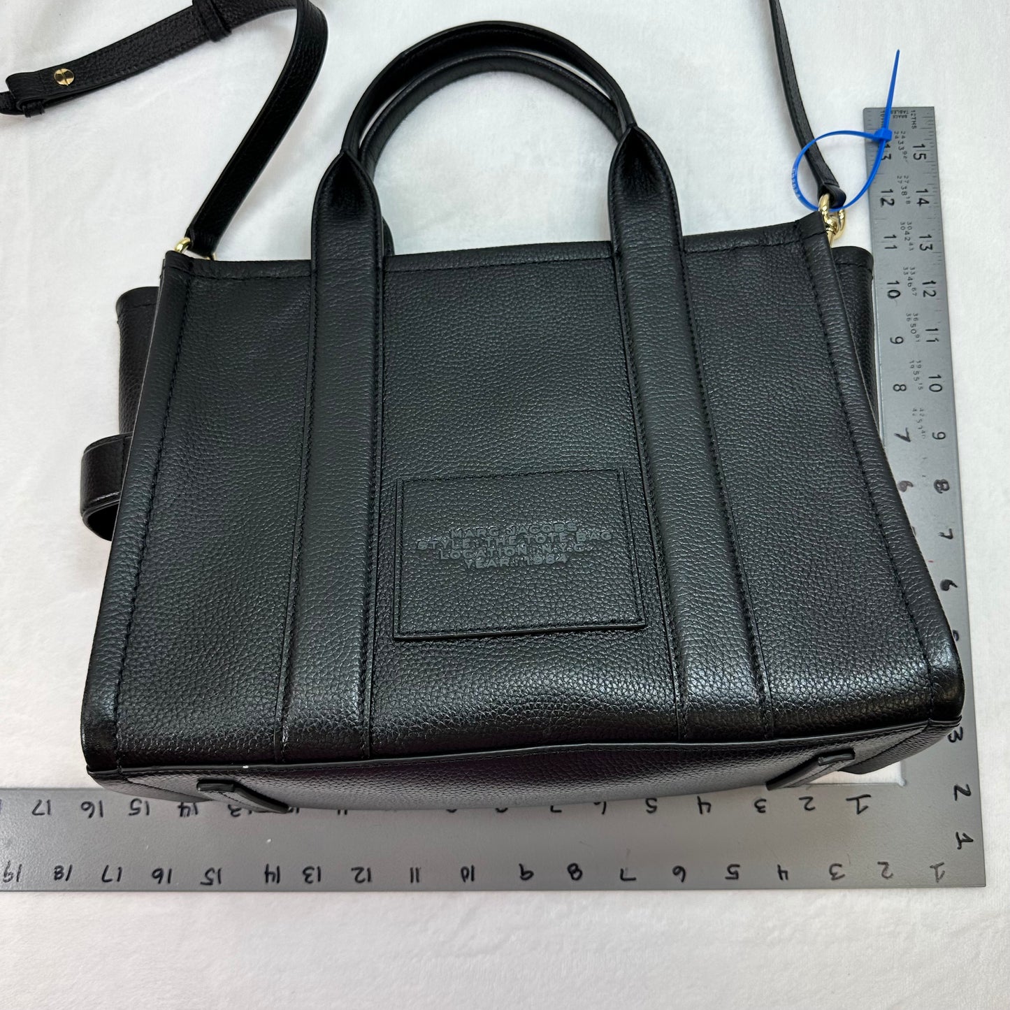 Leather Tote Luxury Designer By Marc Jacobs, Size: Medium