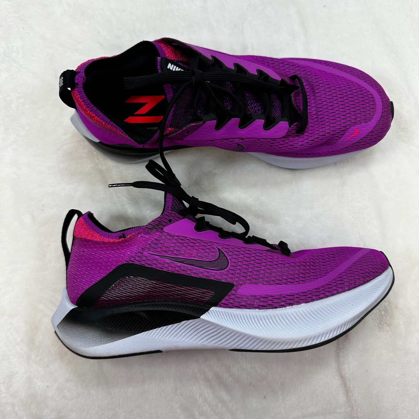 Nike Running Zoom Fly 4 sneakers in hyper violet By Nike, Size: 9.5