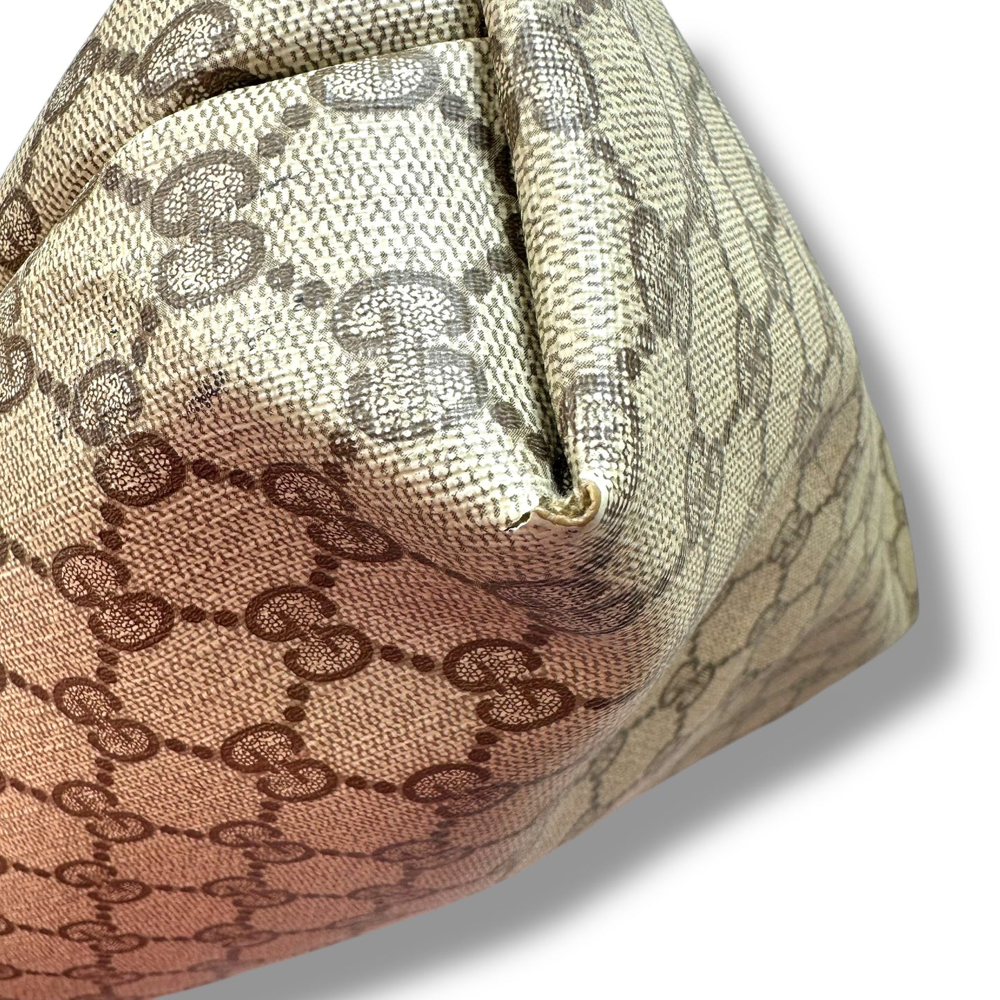 Handbag Luxury Designer By Gucci, Size: Medium