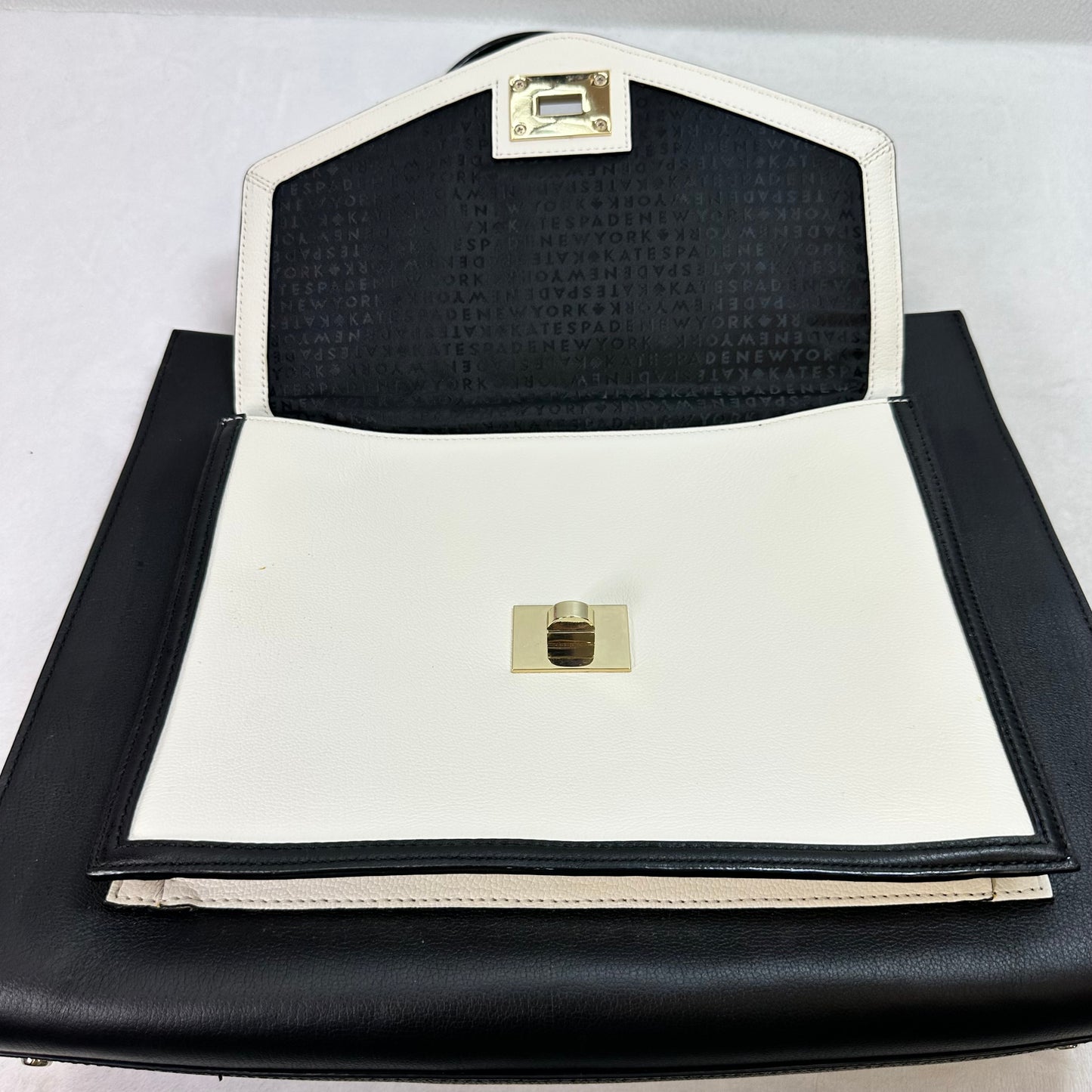 Handbag Designer By Kate Spade, Size: Large