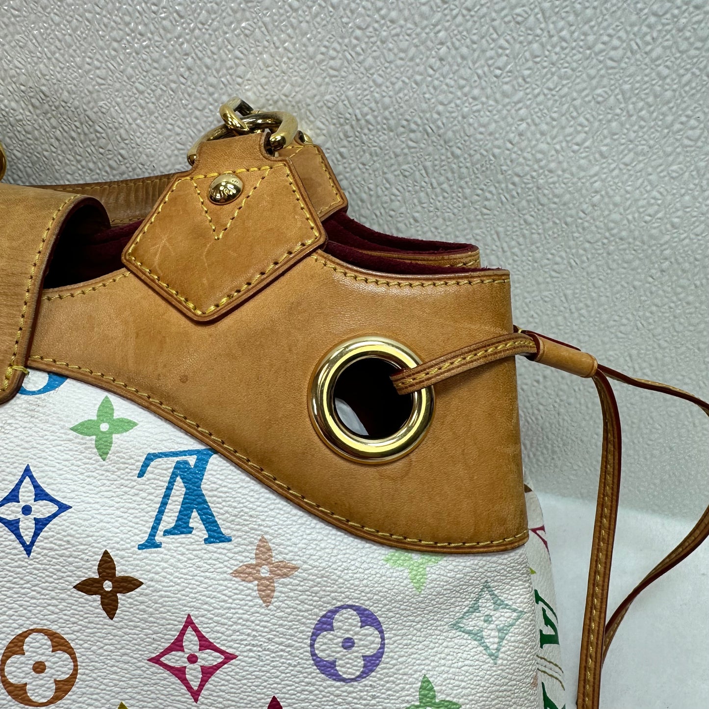 Handbag Luxury Designer By Louis Vuitton, Size: Large