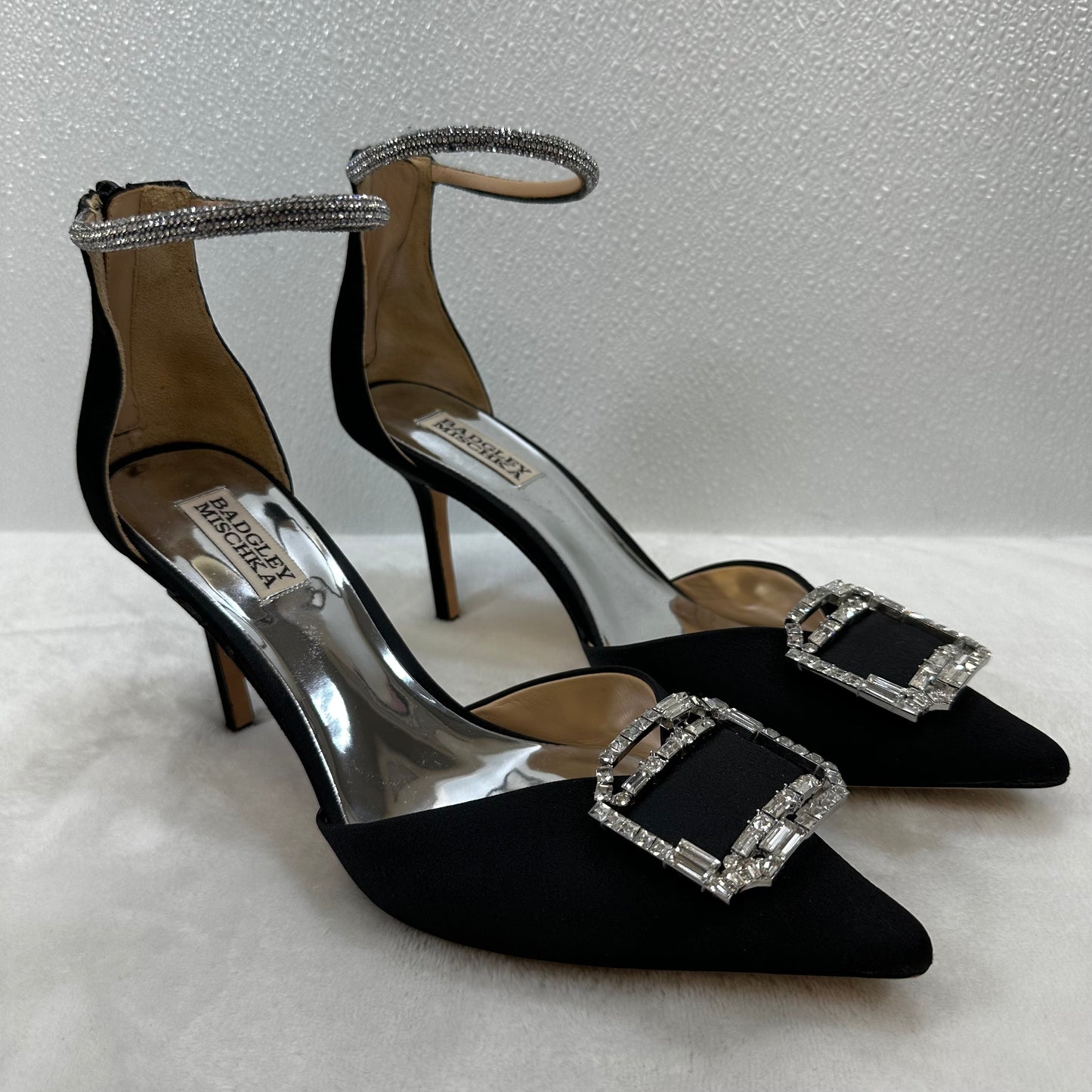 Shoes Designer By Badgley Mischka In Black, Size: 9.5