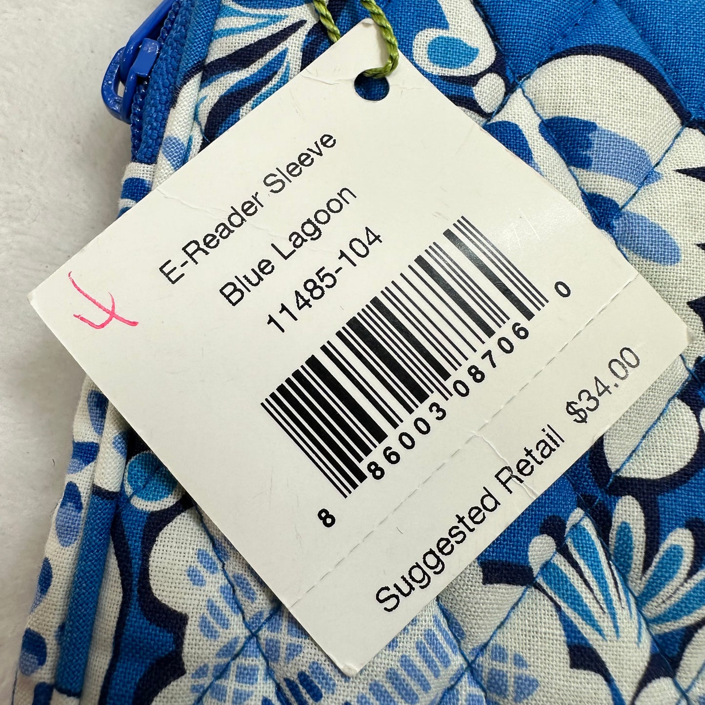 E-reader sleeve By Vera Bradley, Size: Small