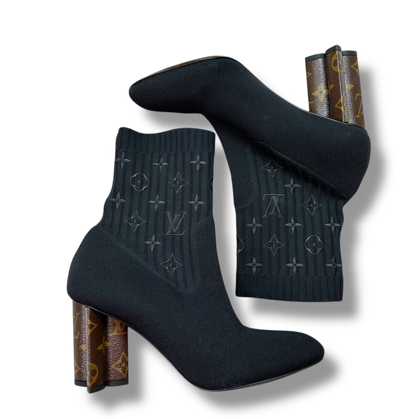 Silhouette Ankle Boots Luxury Designer By Louis Vuitton In Black, Size: 39/8