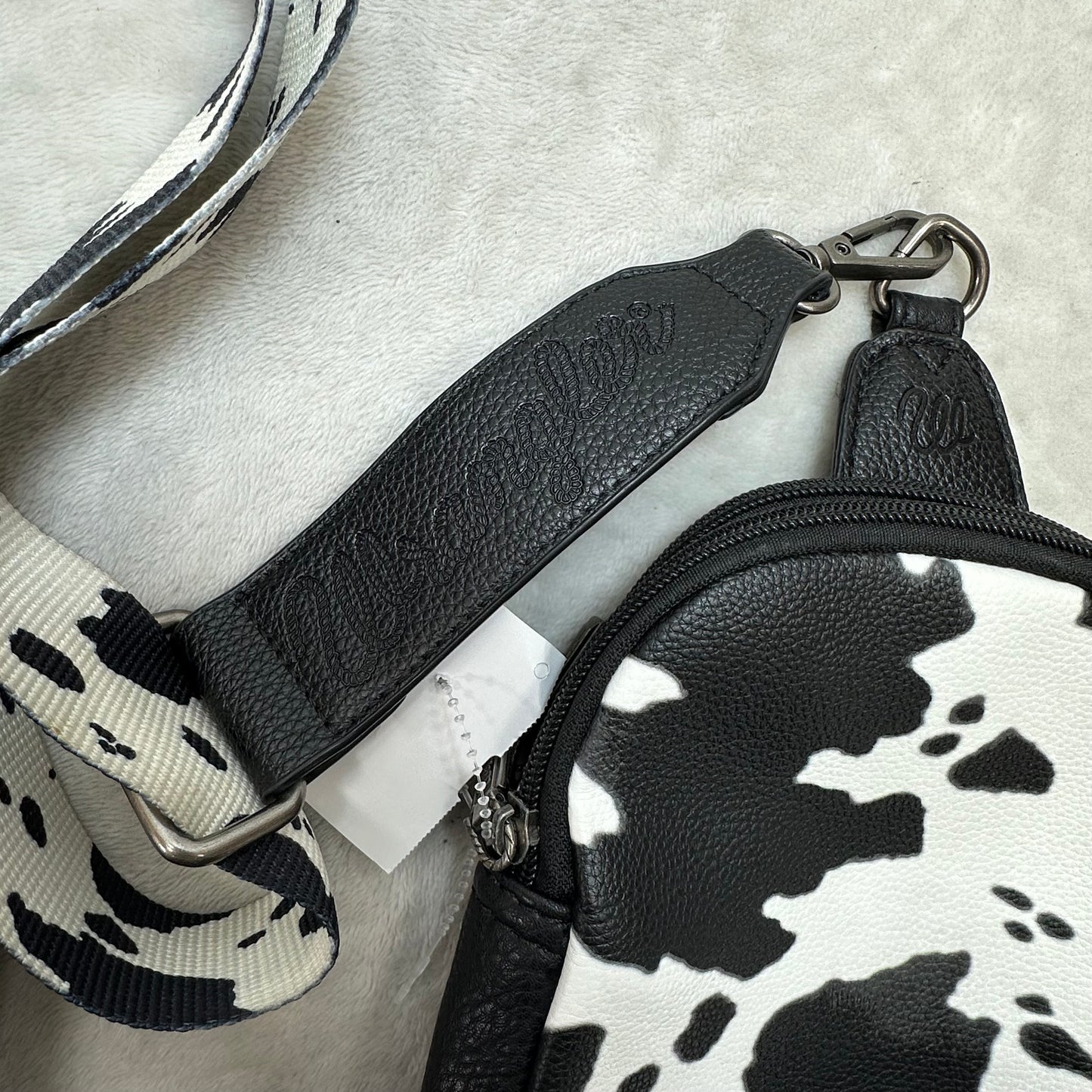 Crossbody By Wrangler, Size: Small