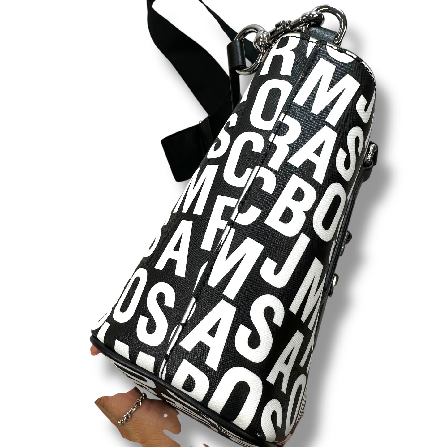 Crossbody Luxury Designer By Marc Jacobs, Size: Small
