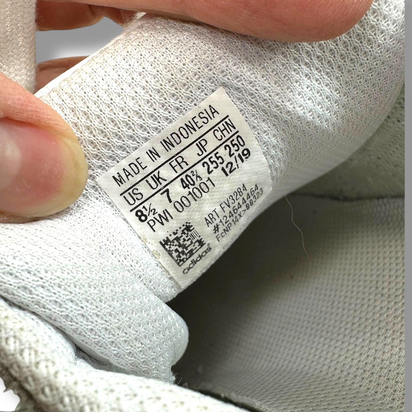 Shoes Sneakers By Adidas In White, Size: 10