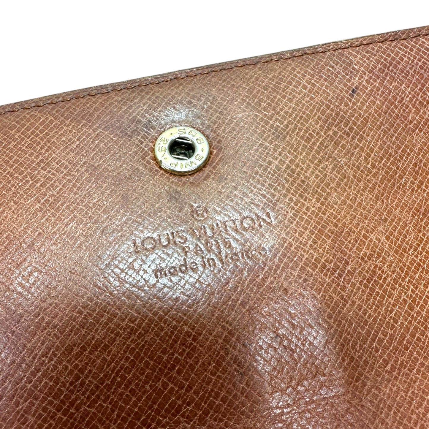 Wallet Luxury Designer By Louis Vuitton, Size: Medium